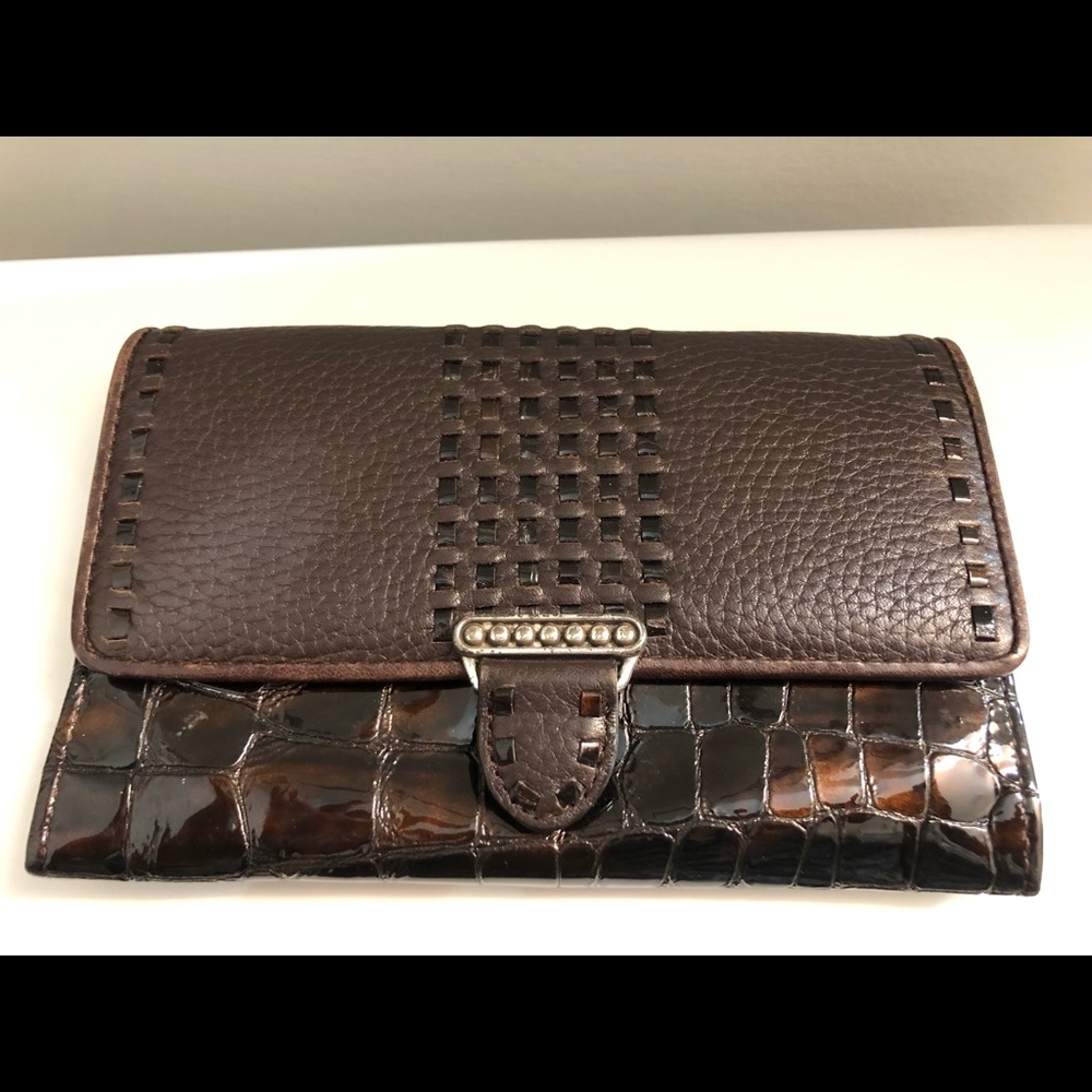Beautiful authentic Brighton wallet.